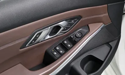 BMW 3-Series 2019, 121948 км, за 22900000 KRW - фото 16