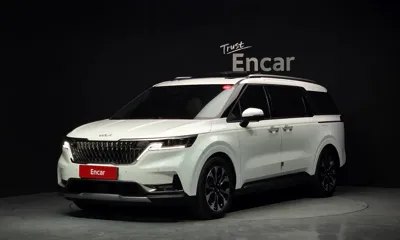 Kia Canival · 2023 год