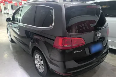 Volkswagen Sharan 2014, 87600 км, за 79189.54 CNY
