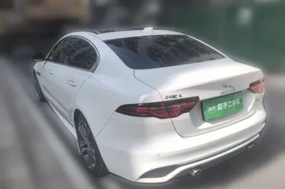 Jaguar XEL 2020, 48200 км, за 97666.42 CNY