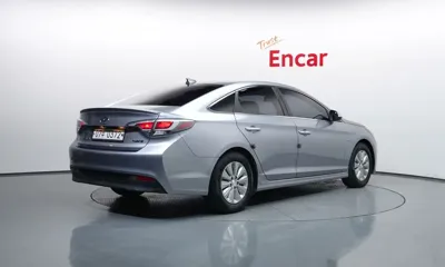 Hyundai Sonata 2016, 49939 км, за 11500000 KRW - фото 2