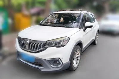 Brilliance V3 · 2017 год
