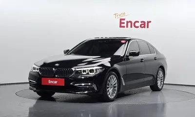 BMW 5-Series · 2020 год