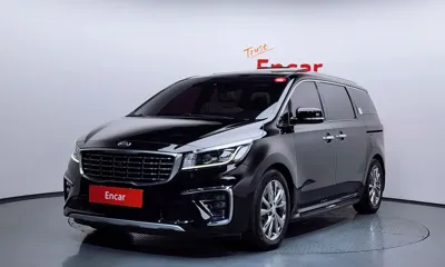 Kia Canival · 2019 год