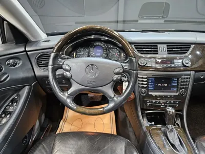 Mercedes-Benz CLS-Class 2006, 104482 км, за 5500000 KRW - фото 12