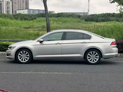 Volkswagen Magotan 2017, 110000 км, за 55000 CNY - фото 3