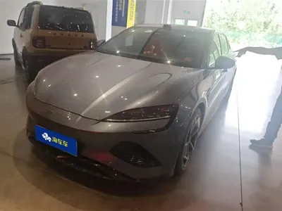 BYD Seal · 2023 год