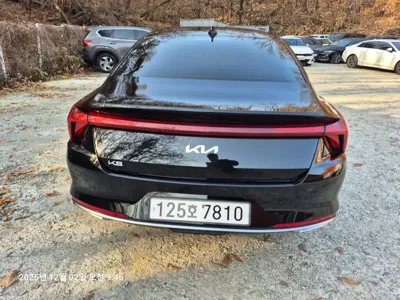 Kia K8 2023, 63000 км, за 99990000 KRW