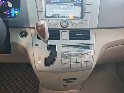 BYD M6 2015, 20200 км, за 35800 CNY - фото 10