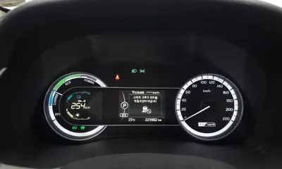 Kia Niro 2018, 229982 км, за 8590000 KRW - фото 8