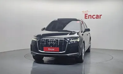 Audi Q7 2021, 75275 км, за 43500000 KRW