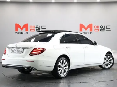 Mercedes-Benz E-Class 2019, 64134 км, за 30500000 KRW - фото 4
