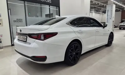 Lexus ES 2024, 37723 км, за 55000000 KRW