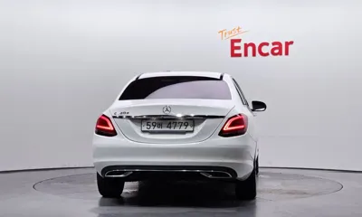 Mercedes-Benz C-Class 2019, 105462 км, за 17000000 KRW - фото 4