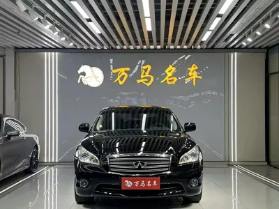 Infiniti Q70 2013, 130000 км, за 36000 CNY