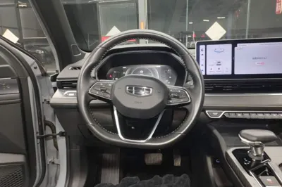 Geely Auto Preface 2023, 26600 км, за 74689.29 CNY - фото 19