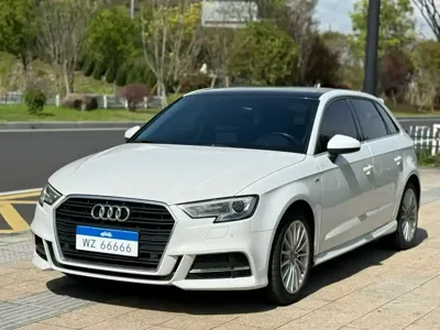 Audi A3 · 2018 год