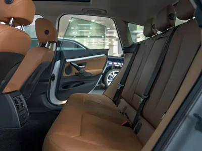 BMW 3 Series GT 2016, 61000 км, за 78800 CNY - фото 13