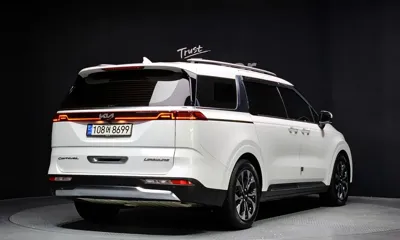 Kia Canival 2021, 64581 км, за 30600000 KRW