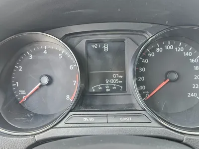 Volkswagen Polo 2016, 54283 км, за 9990000 KRW - фото 8