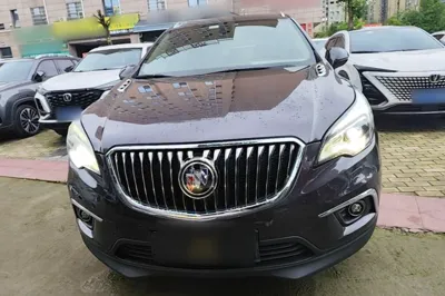 Buick Envision 2017, 50400 км, за 56844.79 CNY