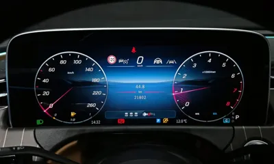 Mercedes-Benz E-Class 2024, 21802 км, за 67500000 KRW - фото 8