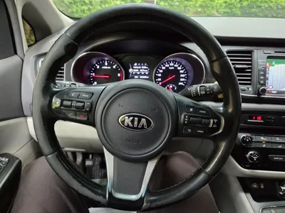 Kia Canival 2016, 253982 км, за 5390000 KRW - фото 12