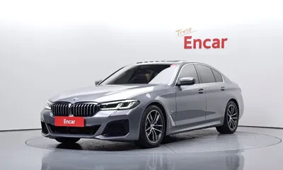 BMW 5-Series · 2023 год