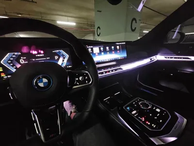 BMW i7 2025, 14000 км, за 41000000 KRW