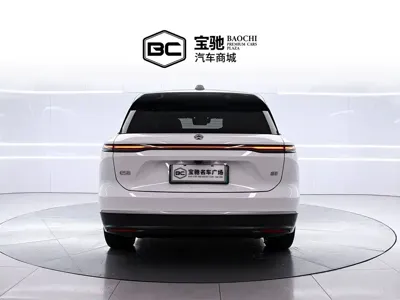 Nio ES8 2025, 34000 км, за 258000 CNY