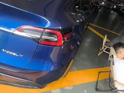 Tesla Model Y 2021, 86400 км, за 147800 CNY - фото 8