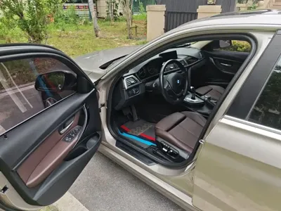 BMW 3 Series 2019, 76800 км, за 77500 CNY - фото 12