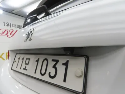 Peugeot 208 2015, 79629 км, за 4500000 KRW - фото 18