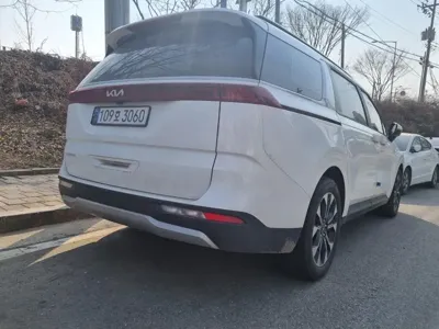 Kia Canival 2023, 47549 км, за 33310000 KRW