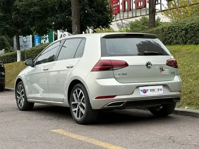 Volkswagen Golf 2018, 78000 км, за 53800 CNY