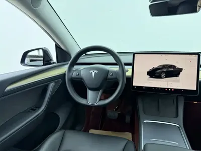 Tesla Model Y 2022, 40000 км, за 154800 CNY - фото 5