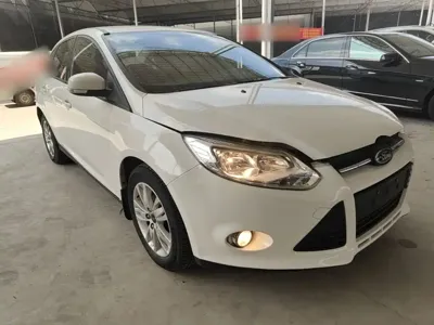 Ford Focus 2014, 37600 км, за 17400 CNY