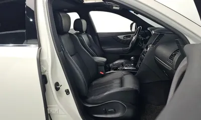 Infiniti QX70 2017, 116404 км, за 23000000 KRW - фото 10