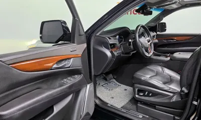 Cadillac Escalade 2018, 146582 км, за 28900000 KRW - фото 10