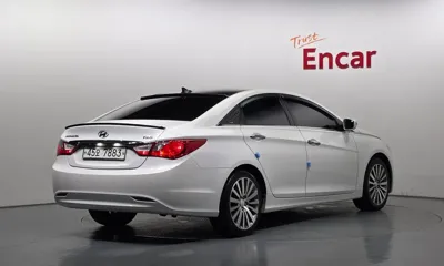 Hyundai Sonata 2011, 168900 км, за 4200000 KRW
