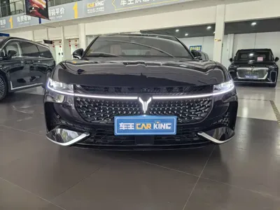 Voyah Zeekr 2024, 33000 км, за 125000 CNY