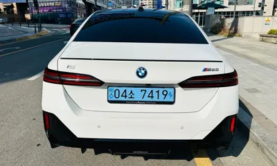 BMW i5 2024, 27000 км, за 82900000 KRW