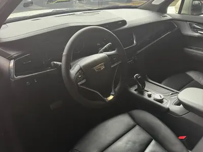 Cadillac XT6 2022, 70000 км, за 159100 CNY - фото 12
