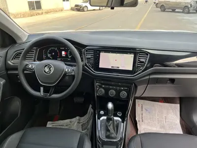 Volkswagen T-Roc 2022, 38000 км, за 113000 CNY - фото 4