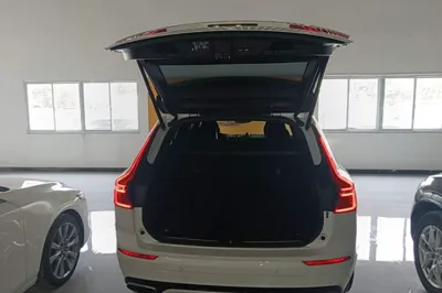 Volvo XC60 2018, 93500 км, за 131200.81 CNY - фото 22