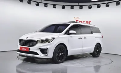 Kia Canival · 2019 год