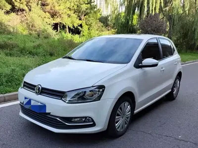 Volkswagen Polo 2019, 50000 км, за 38800 CNY - фото 1