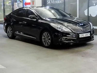 Hyundai Grandeur · 2015 год