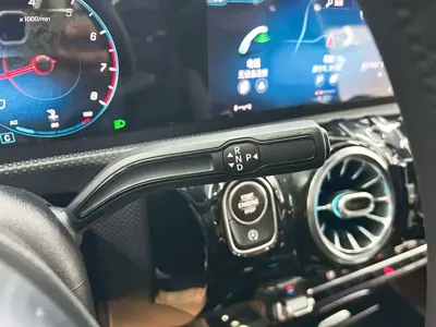 Mercedes-Benz A-Class 2019, 60000 км, за 90800 CNY - фото 12