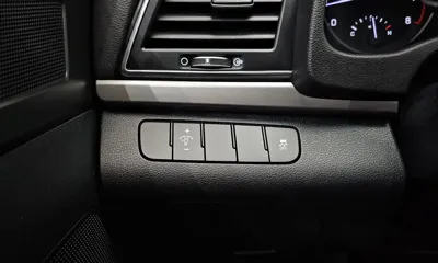 Hyundai Avante 2018, 90854 км, за 9900000 KRW - фото 17